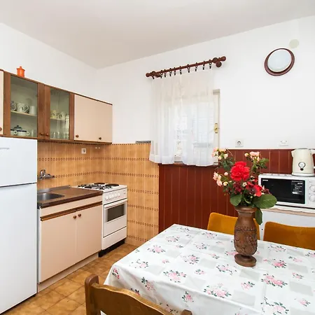 شقة Apartments Holiday Zaboric زابوريتش
