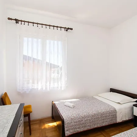 Apartments Holiday Zaboric *