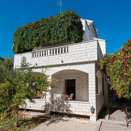 Apartments Holiday Zaboric