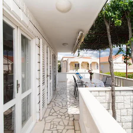 Apartments Holiday Zaboric *