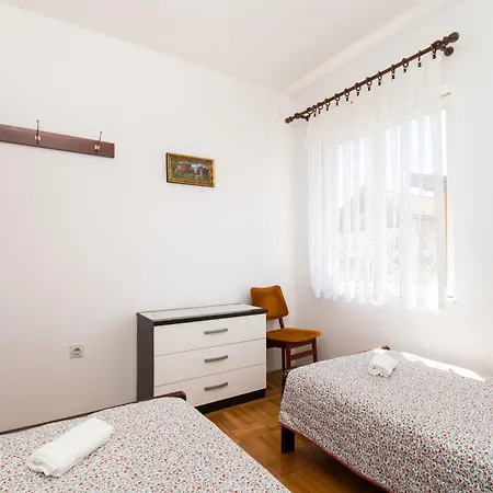 Apartments Holiday Zaboric *