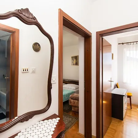 Apartments Holiday Zaboric Žaborić